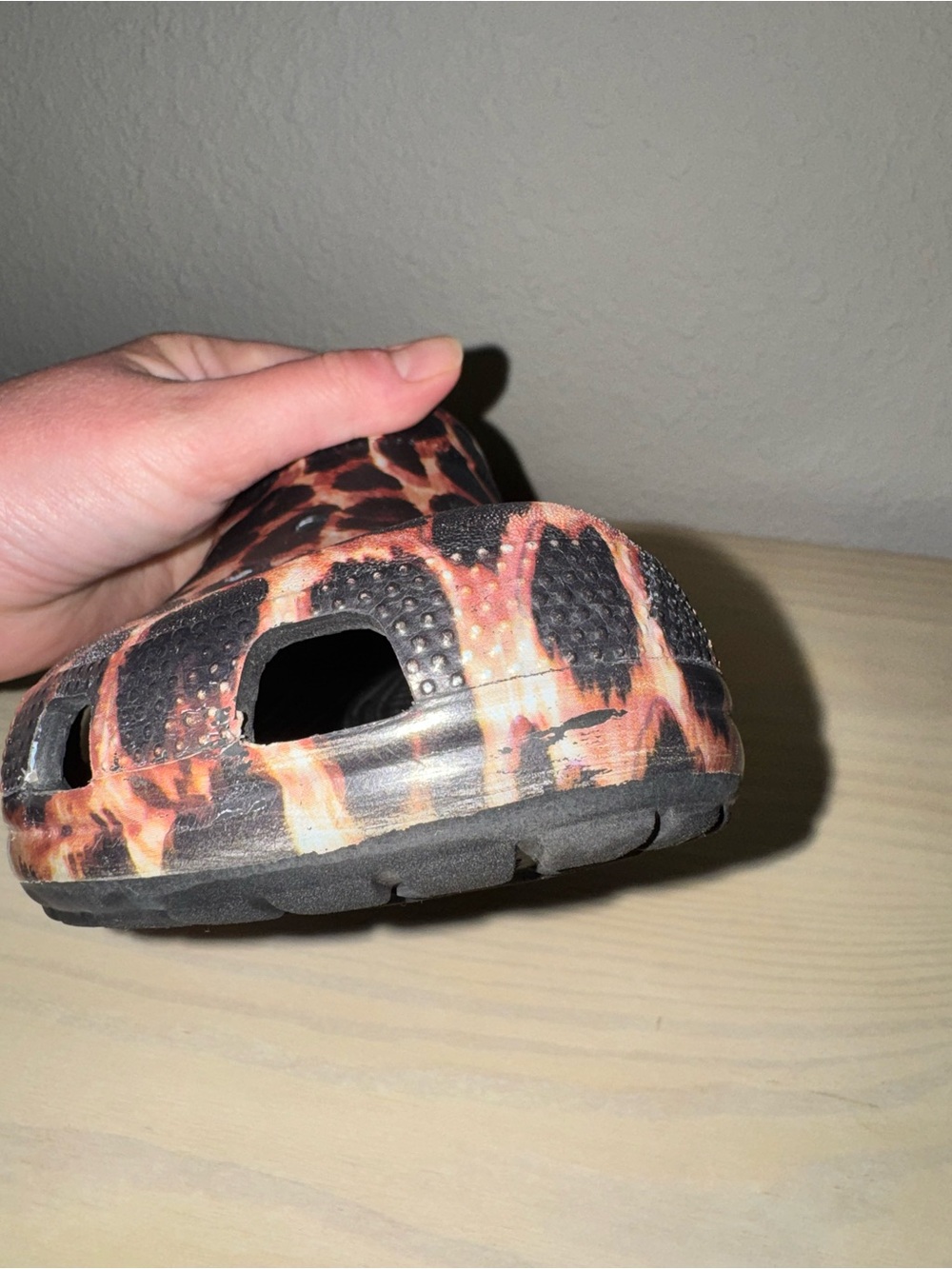 CROCS animal remix Clog Women’s 9/ Men’s 7 - Picture 8 of 8